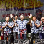 ปทุมธานี-นายกแสน กิตติเดช ลานทอง นายก ทต.ลำลูกกา ตรวจความเรียบร้อยป้องกันเหตุตลอดงานปาร์ตี้โฟมให้ประชาชนเล่นน้ำประเพณีสงกรานต์อย่างปลอดภัย