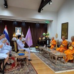ปทุมธานี สถานทูตไทยร่วมกับคณะสงฆ์แอฟริกาใต้ เจริญพระพุทธมนต์ถวายพระราชกุศลพระบรมราชินี