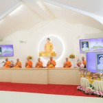 ชาวพุทธในสหรัฐฯ รวมจุดประทีปบูชาพระสัมมาสัมพุทธเจ้า เนื่องในวันวิสาขบูชาโลก
