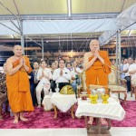 ปทุมธานี ”คึกคัก“ วัดสิงห์ สามโคก จัดพิธีเททองหล่อพระประธานองค์ใหญ่ จำลองหลวงพ่อโต ๔๐๐ ปี หน้าตัก ๓๐ นิ้ว ณ วัดสิงห์ ตำบลสามโคก อำเภอสามโคก จังหวัดปทุมธานี ปทุมธานี ”คึกคัก“ วัดสิงห์ สามโคก จัดพิธีเททองหล่อพระประธานองค์ใหญ่ จำลองหลวงพ่อโต ๔๐๐ ปี หน้าตัก ๓๐ นิ้ว ณ วัดสิงห์ ตำบลสามโคก อำเภอสามโคก จังหวัดปทุมธานี