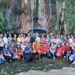 ปทุมธานี ญาติธรรมลำลูกกา ร่วมทำบุญวัดเขาสิงโต จ.สระแก้ว สืบสานพระพุทธศาสนา เสริมสิริมงคล
