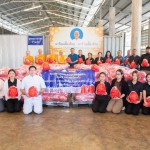 ปทุมธานี ชวนร่วมบุญส่งต่อความช่วยเหลือ วัดพระธรรมกายเพิ่มถุงยังชีพ 1,000 ชุด