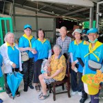 ปทุมธานี-กองทุนแม่ ของแผ่นดิน ชุมชนพระสิทธิ์ ผนึกกำลังพระอาจารย์อ๊อด วัดสายไหม มอบถุงยังชีพ ส่งกำลังใจผู้สูงอายุ ผู้พิการ และผู้ป่วยติดเตียง ปทุมธานี-กองทุนแม่ ของแผ่นดิน ชุมชนพระสิทธิ์ ผนึกกำลังพระอาจารย์อ๊อด วัดสายไหม มอบถุงยังชีพ ส่งกำลังใจผู้สูงอายุ ผู้พิการ และผู้ป่วยติดเตียง